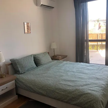 Cosy Flat With Big Balcony, Perfect Location شقة